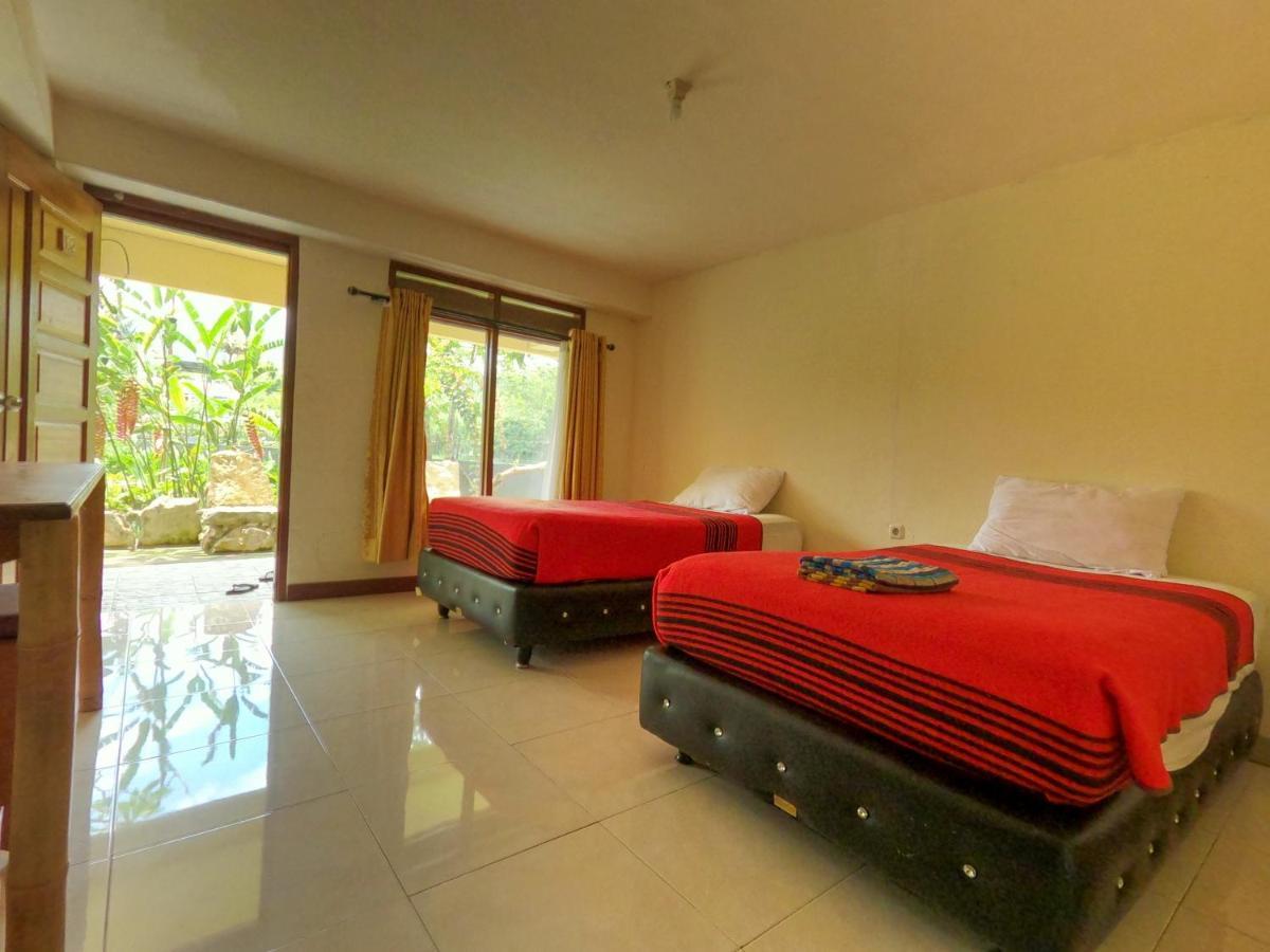Pias Poppies Hotel Rantepao Exterior foto